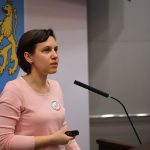 Pani mgr Magdalena Rzeszutko - nauczyciel MSP Rzeszów, podczas prezentacji
